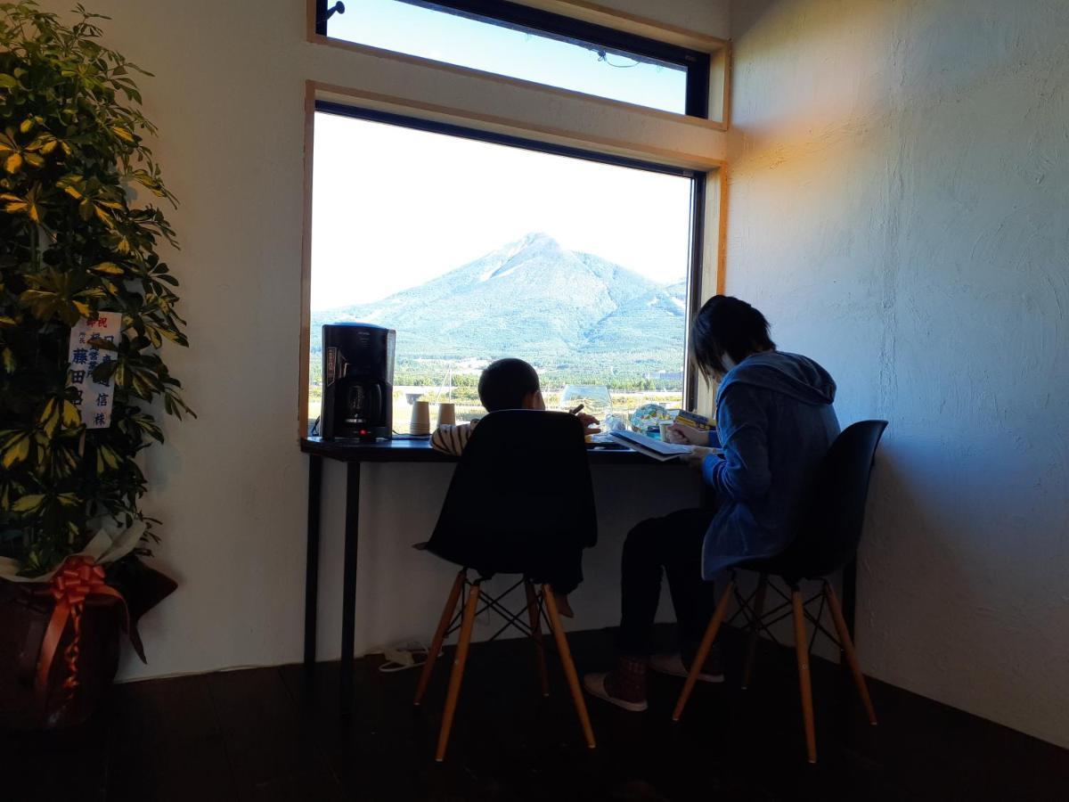 Guest House Inawashiro~Hanbog~ מראה חיצוני תמונה