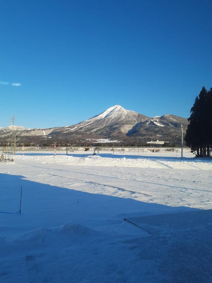 Guest House Inawashiro~Hanbog~ מראה חיצוני תמונה